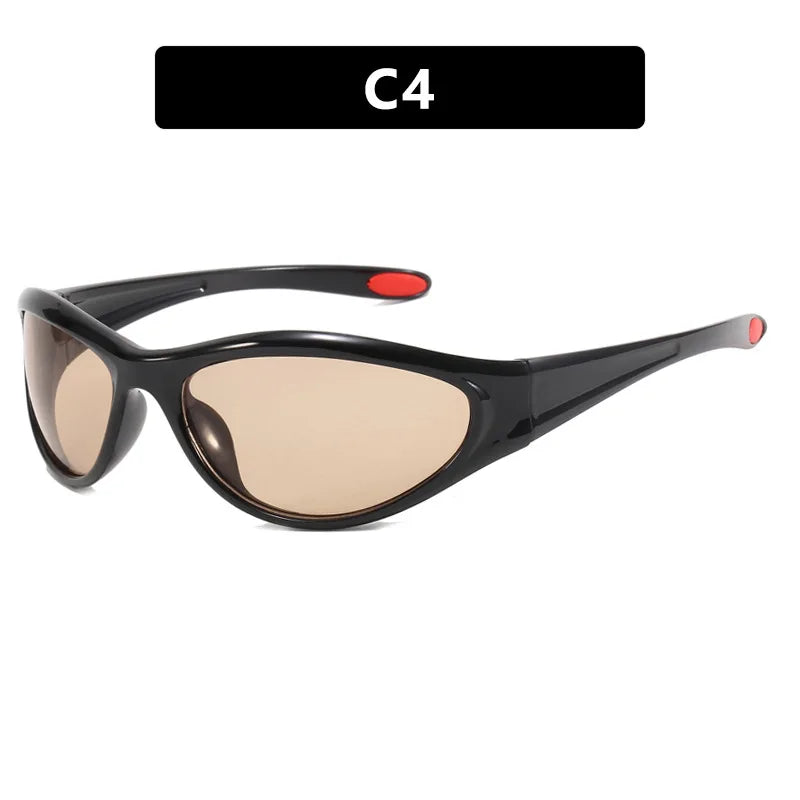 Sleek Sporty Black Sunglasses – Streetwear Vibes