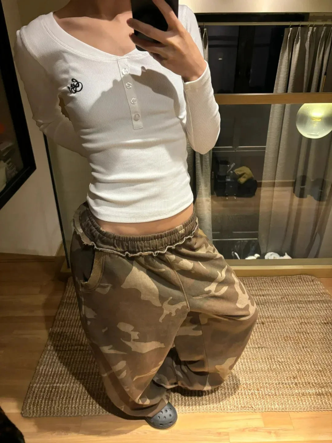 Oversized Camo Fleece Sweatpants – Unisex Street Fit