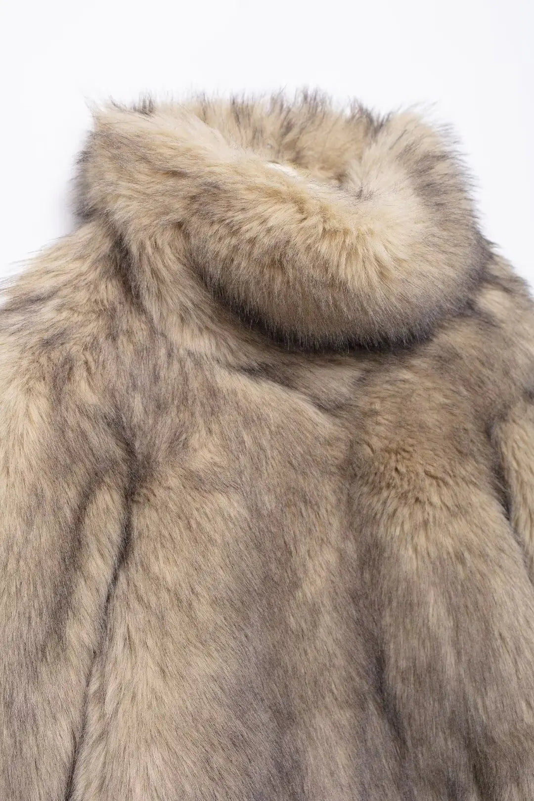 Fake fur high-neck jacket