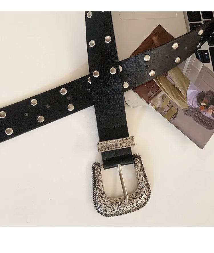 Retro Rivet Belt – Women's Fashion Trend 2025