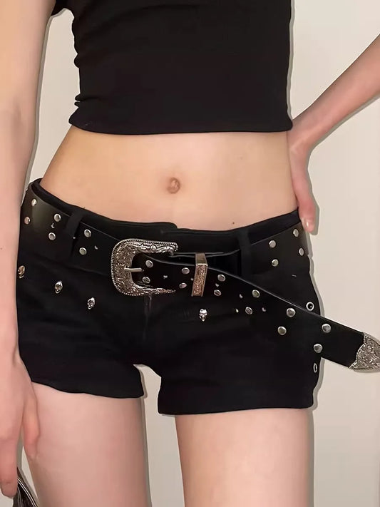 Retro Rivet Belt – Women's Fashion Trend 2025
